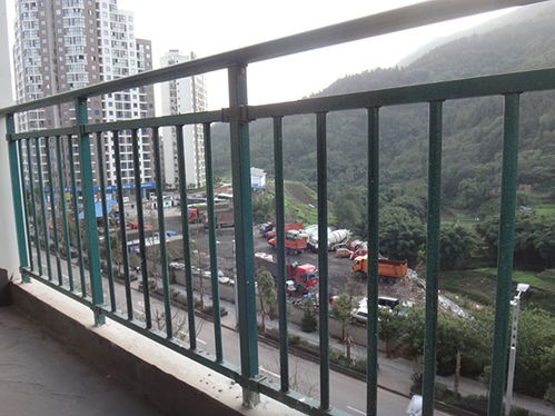 锌钢阳台护栏原材料的特点与制品优势